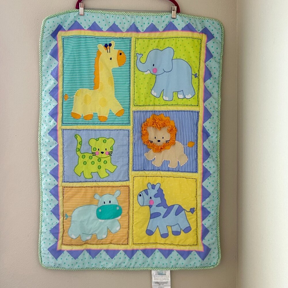 Small Wonders Quilt with Skirt Safari Zoo Animals Crib Baby Blanket 42x30 Inch
